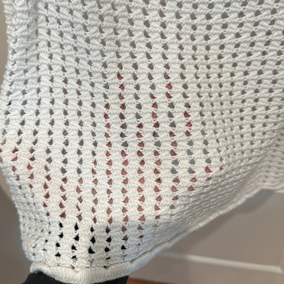 Knit Gap Tank Top - Picture 3 of 5